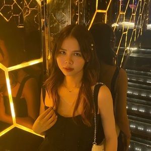 Meet your Posher, Tram